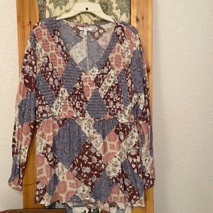 Patch work material long sleeve blouse